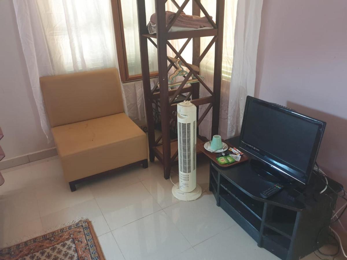 Fadu'Gh Villa Somone Buitenkant foto