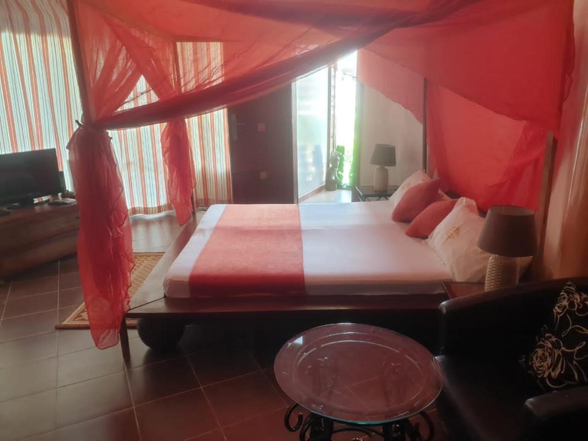 Fadu'Gh Villa Somone Buitenkant foto