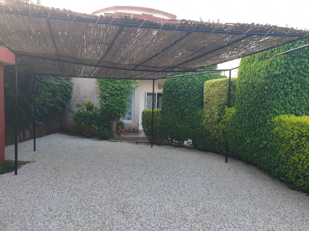 Fadu'Gh Villa Somone Buitenkant foto